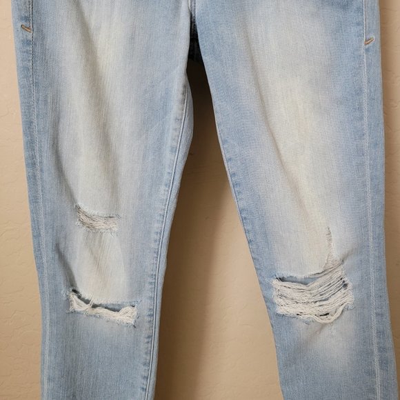 Good American Distressed Light Wash Good Legs Skinny Jeans - Picture 5 of 14